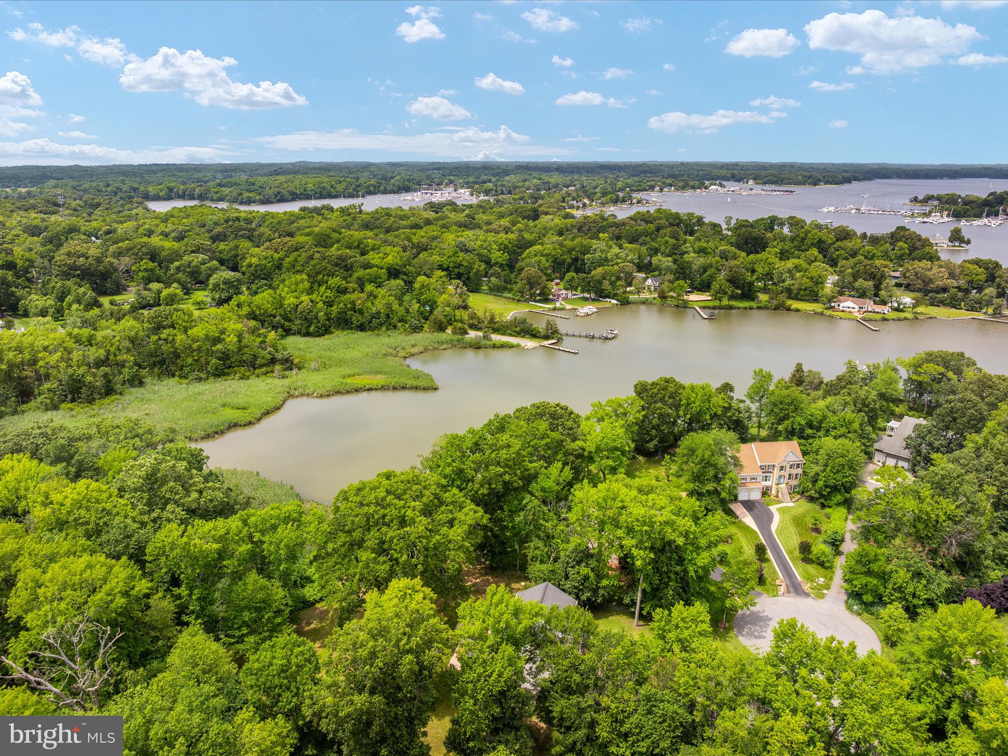 SOUTH CREEK VIEW - Residential