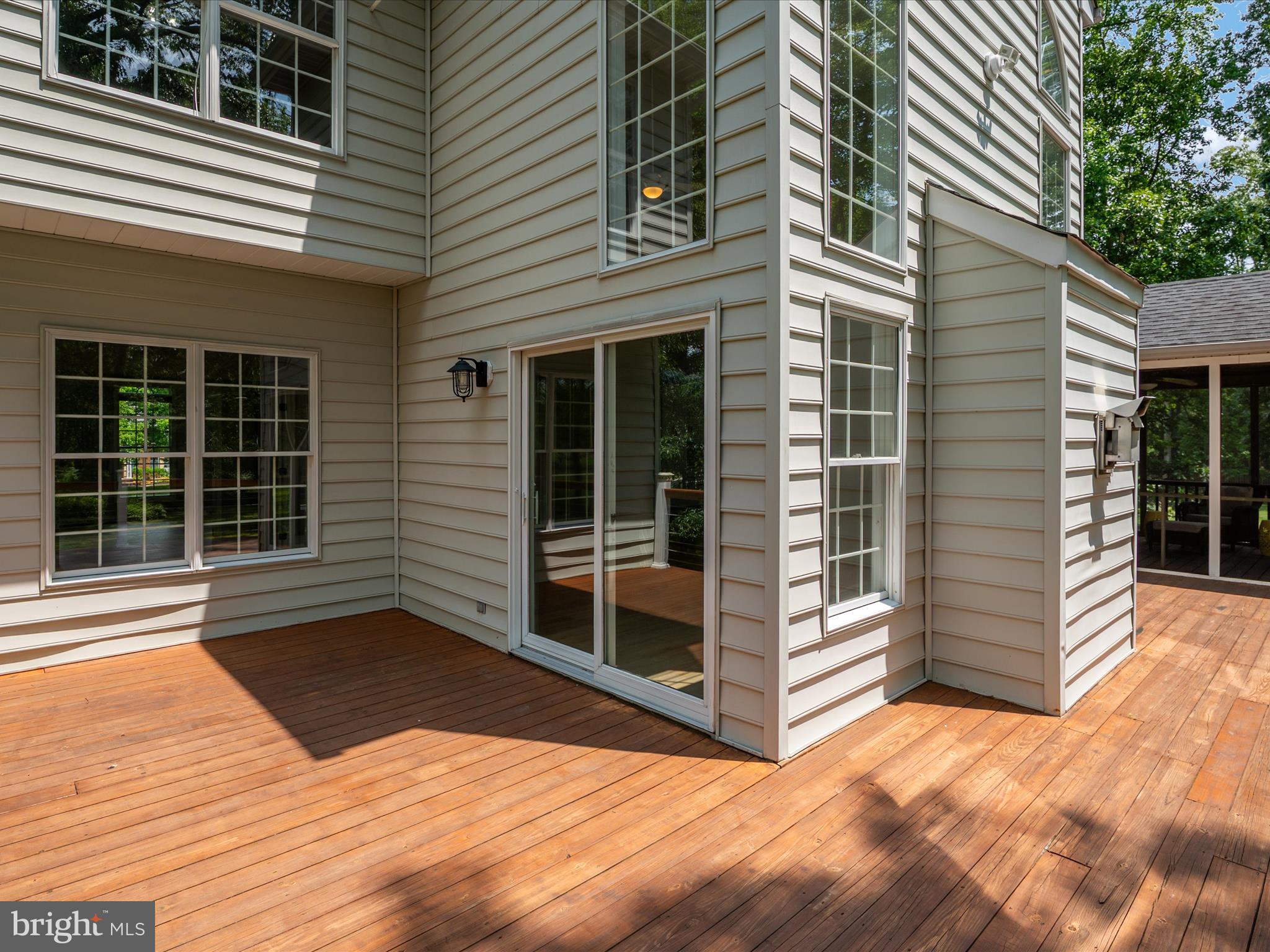 SOUTH CREEK VIEW - Residential