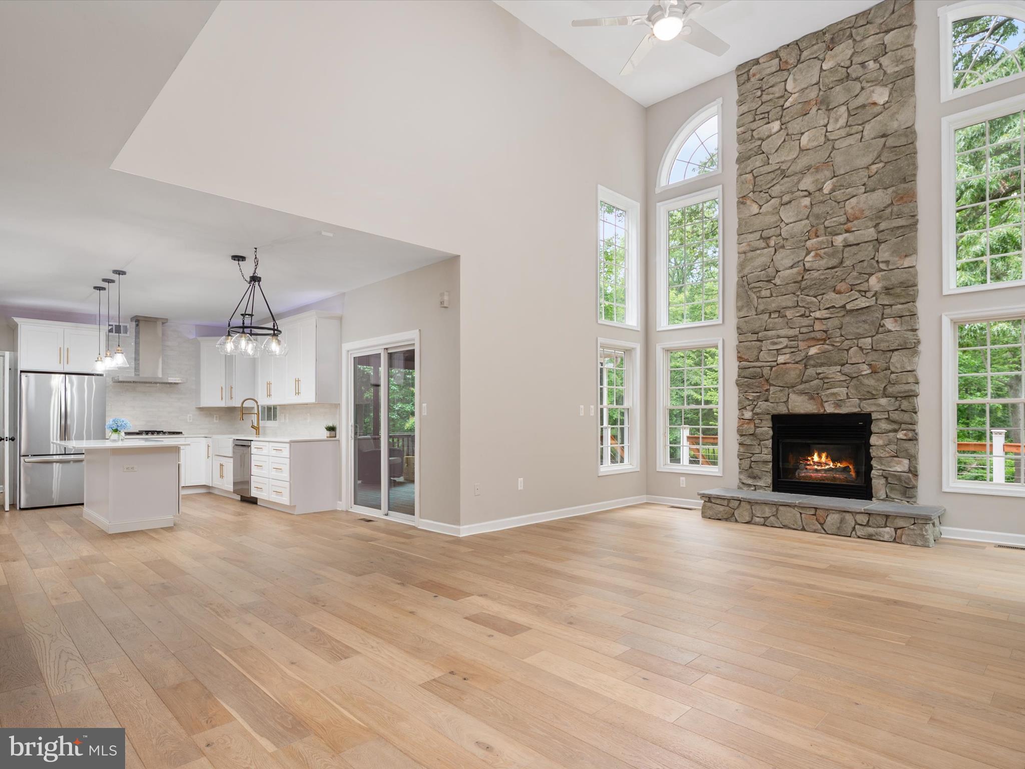 SOUTH CREEK VIEW - Residential