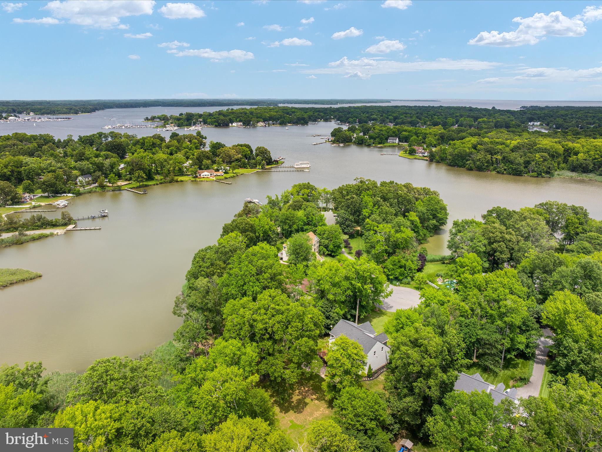 SOUTH CREEK VIEW - Residential