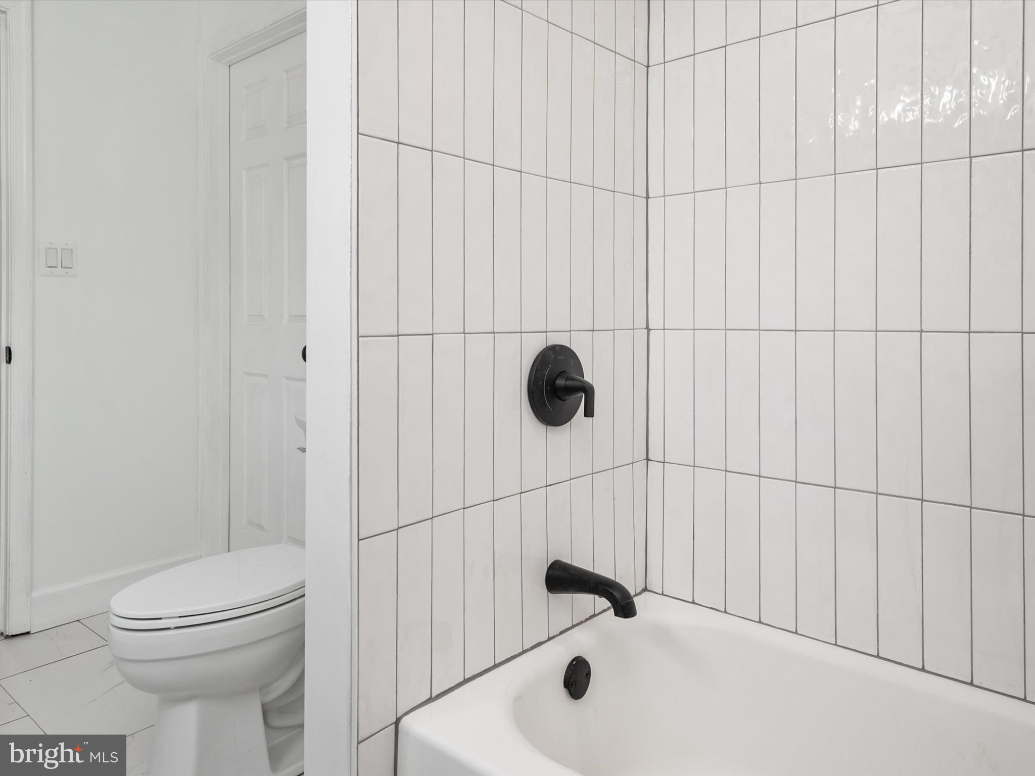 SOUTH CREEK VIEW - Residential