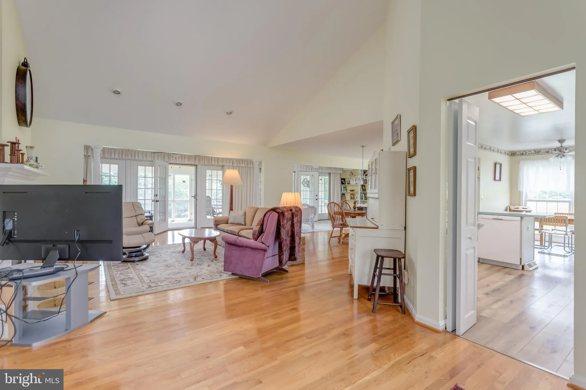 Winchester, Virginia 22601, United States, 4 Bedrooms Bedrooms, ,4 BathroomsBathrooms,Residential,Active,150484