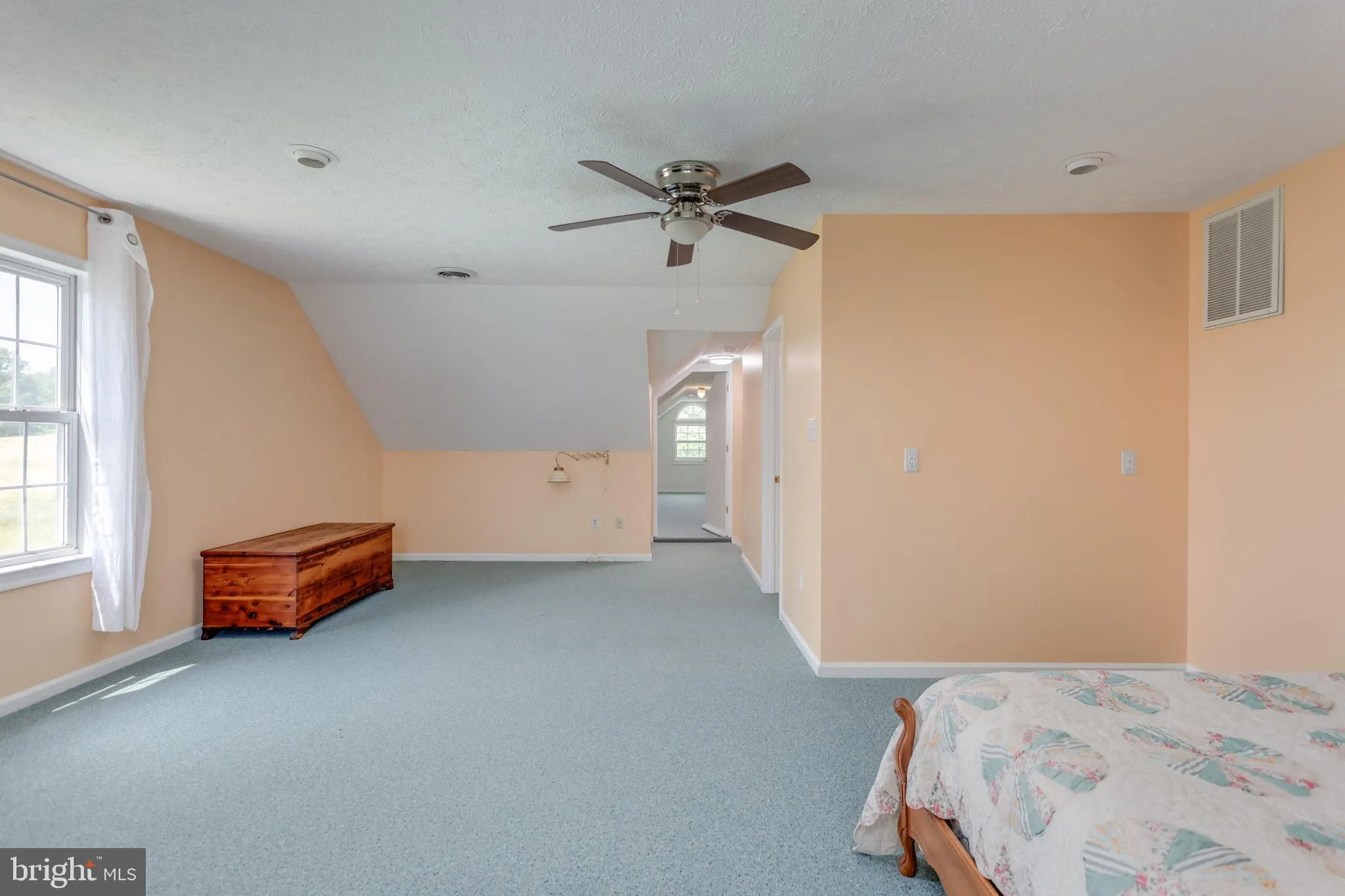 Winchester, Virginia 22601, United States, 4 Bedrooms Bedrooms, ,4 BathroomsBathrooms,Residential,Active,150484