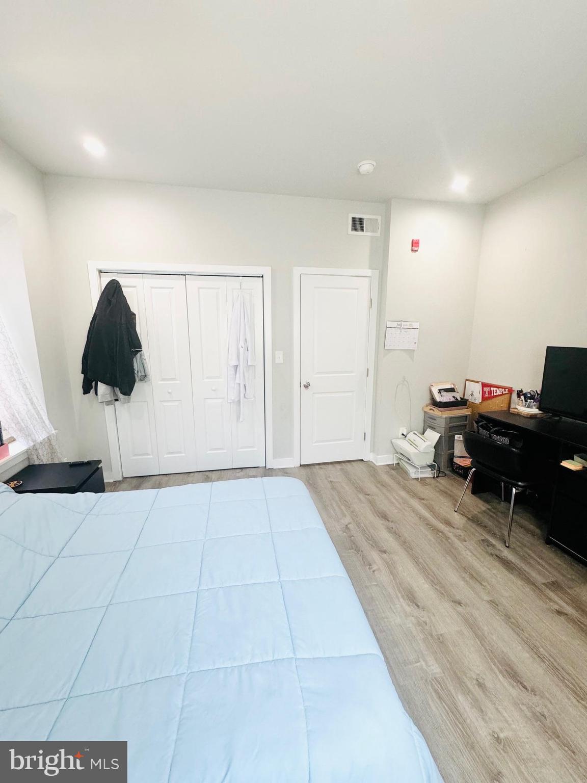 POINT BREEZE - Residential Lease