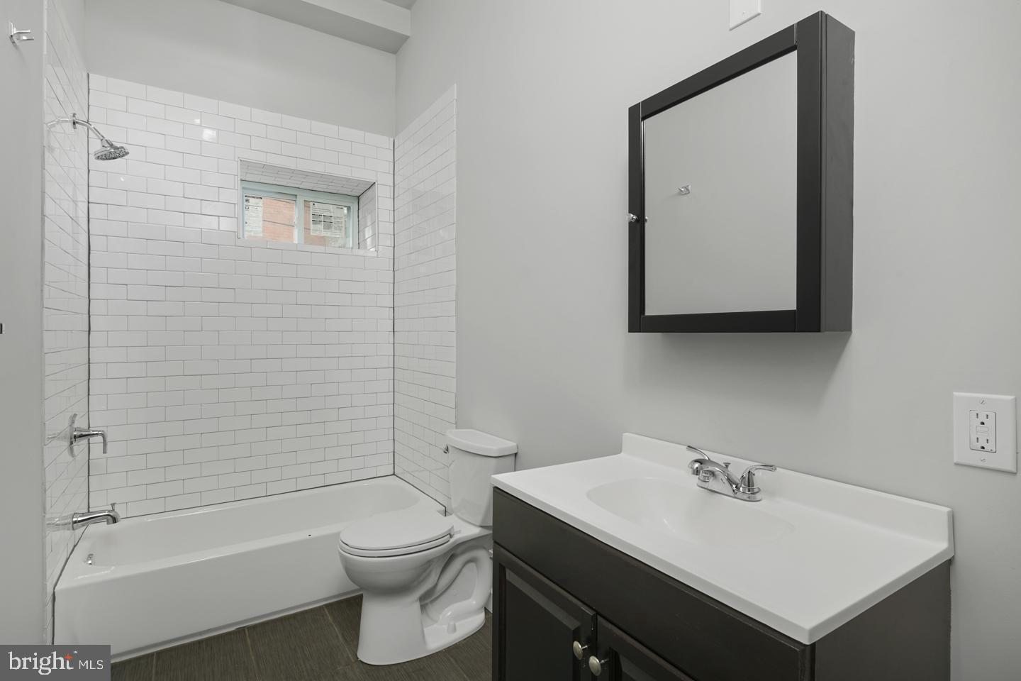 POINT BREEZE - Residential Lease