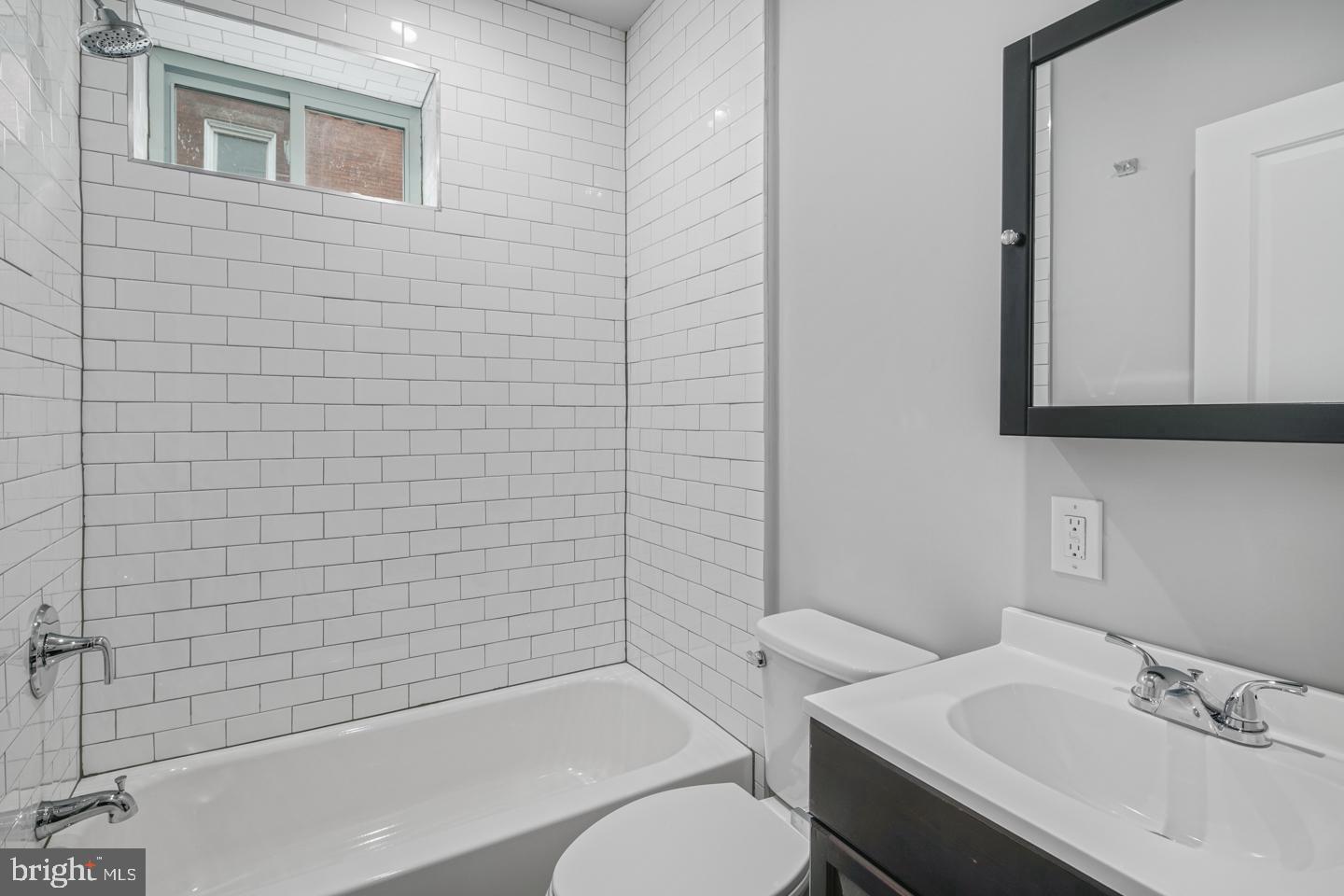 POINT BREEZE - Residential Lease