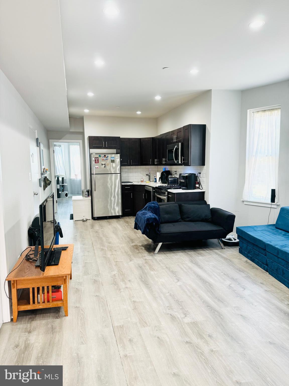 POINT BREEZE - Residential Lease