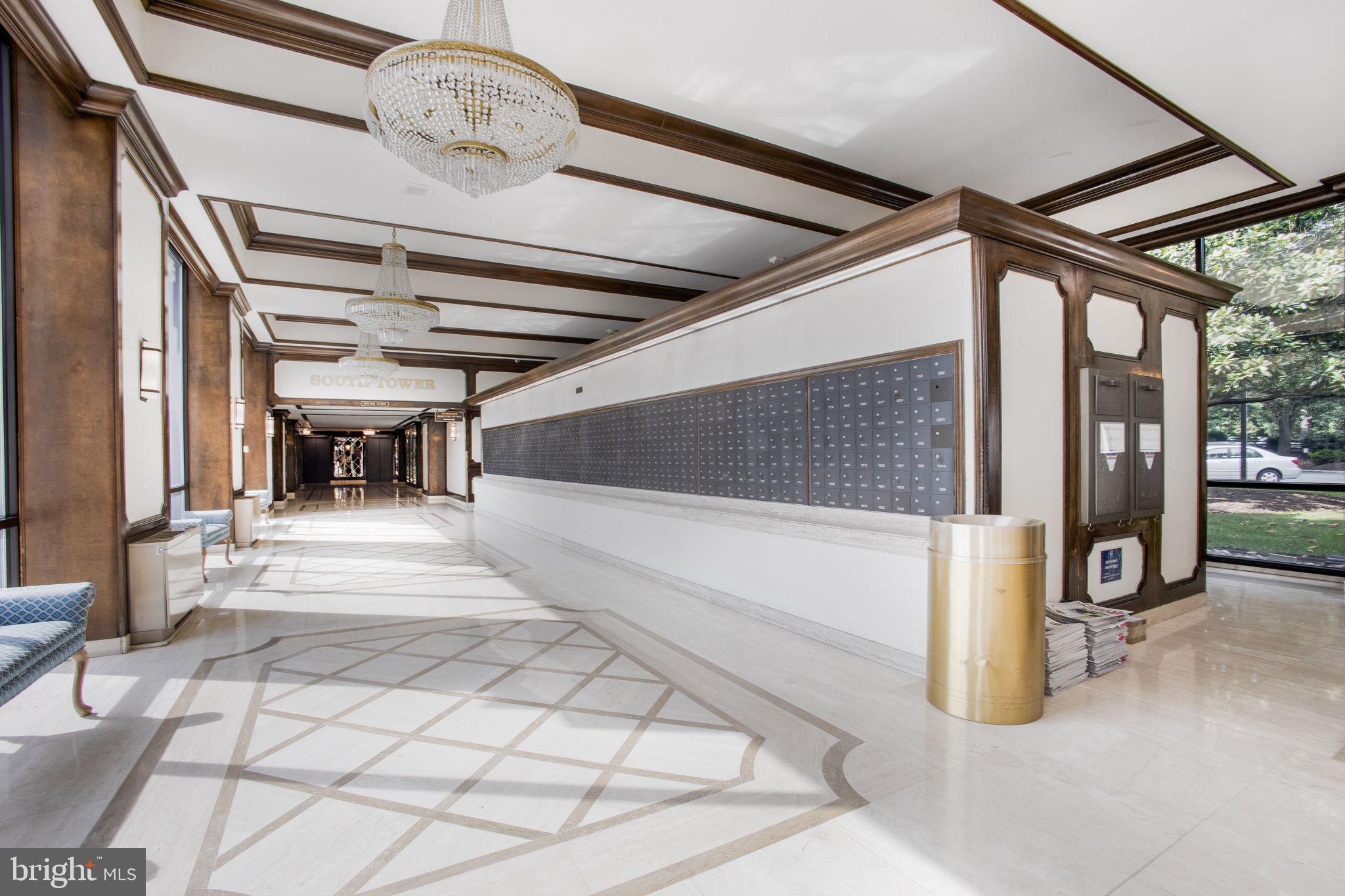 PROMENADE TOWERS - Residential Lease