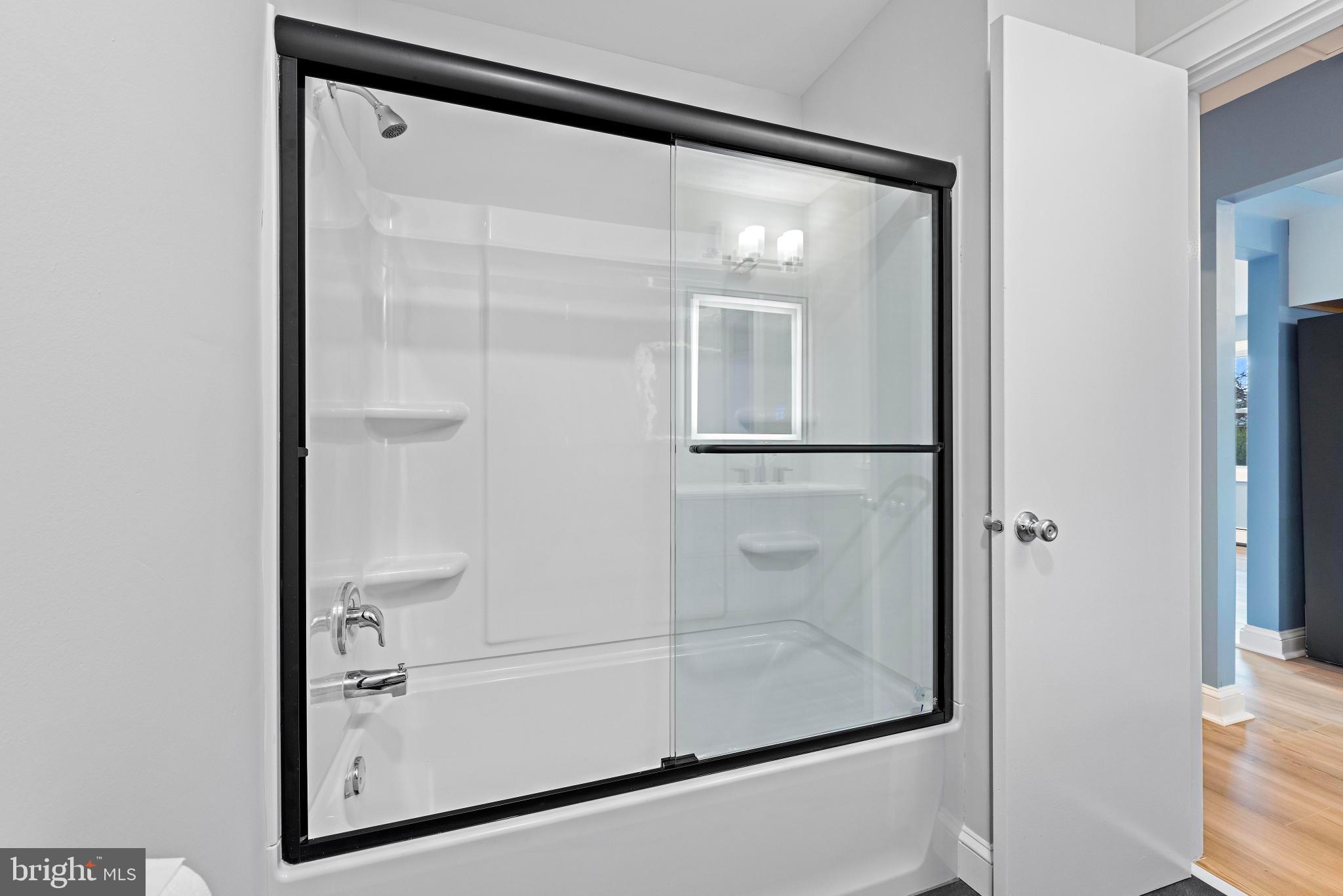 HOLIDAY CITY - SOUTH - Residential