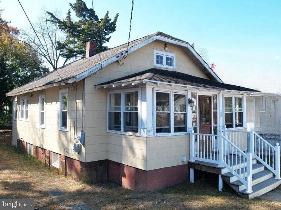 128 W PIERSON AVENUE W