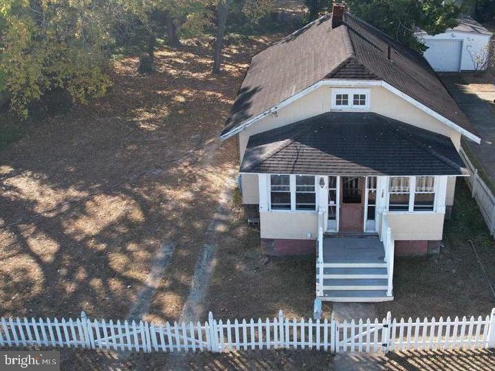 128 W PIERSON AVENUE W