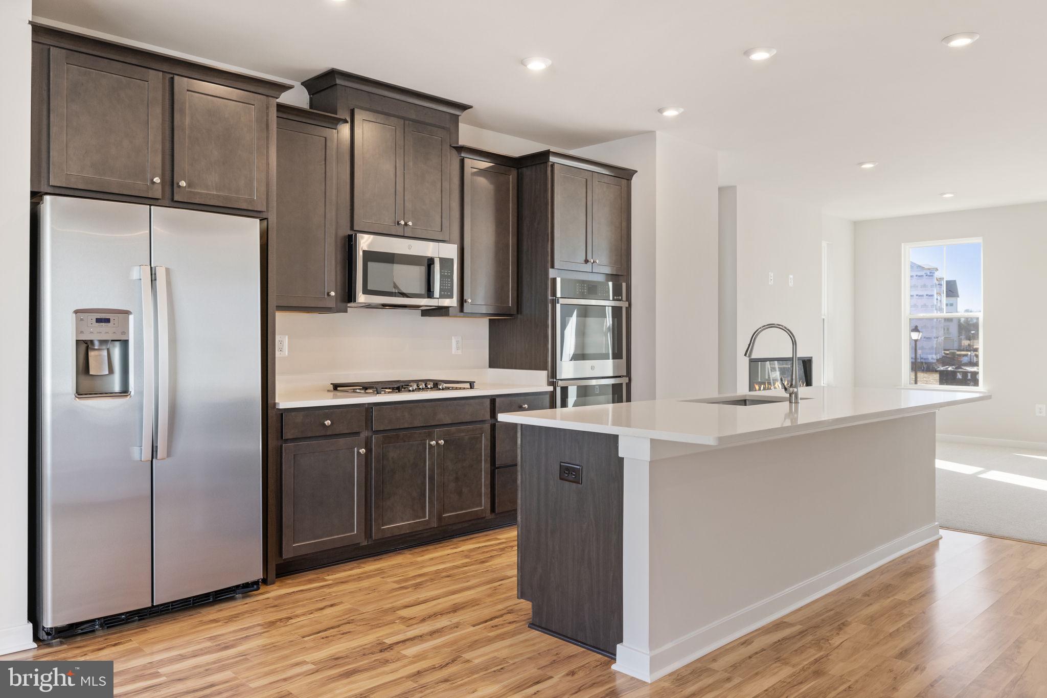 ARCOLA TOWN CENTER - Residential Lease