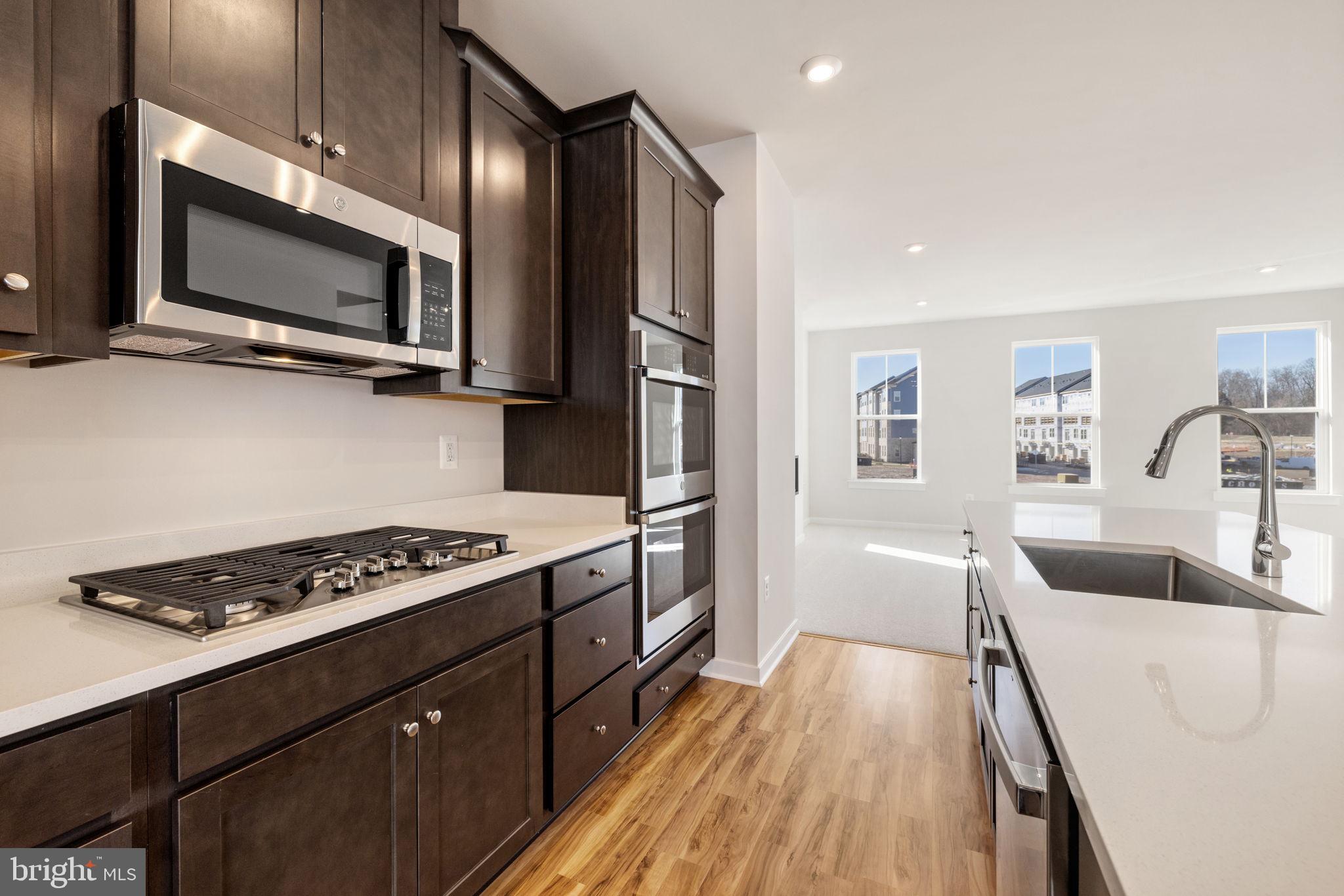 ARCOLA TOWN CENTER - Residential Lease