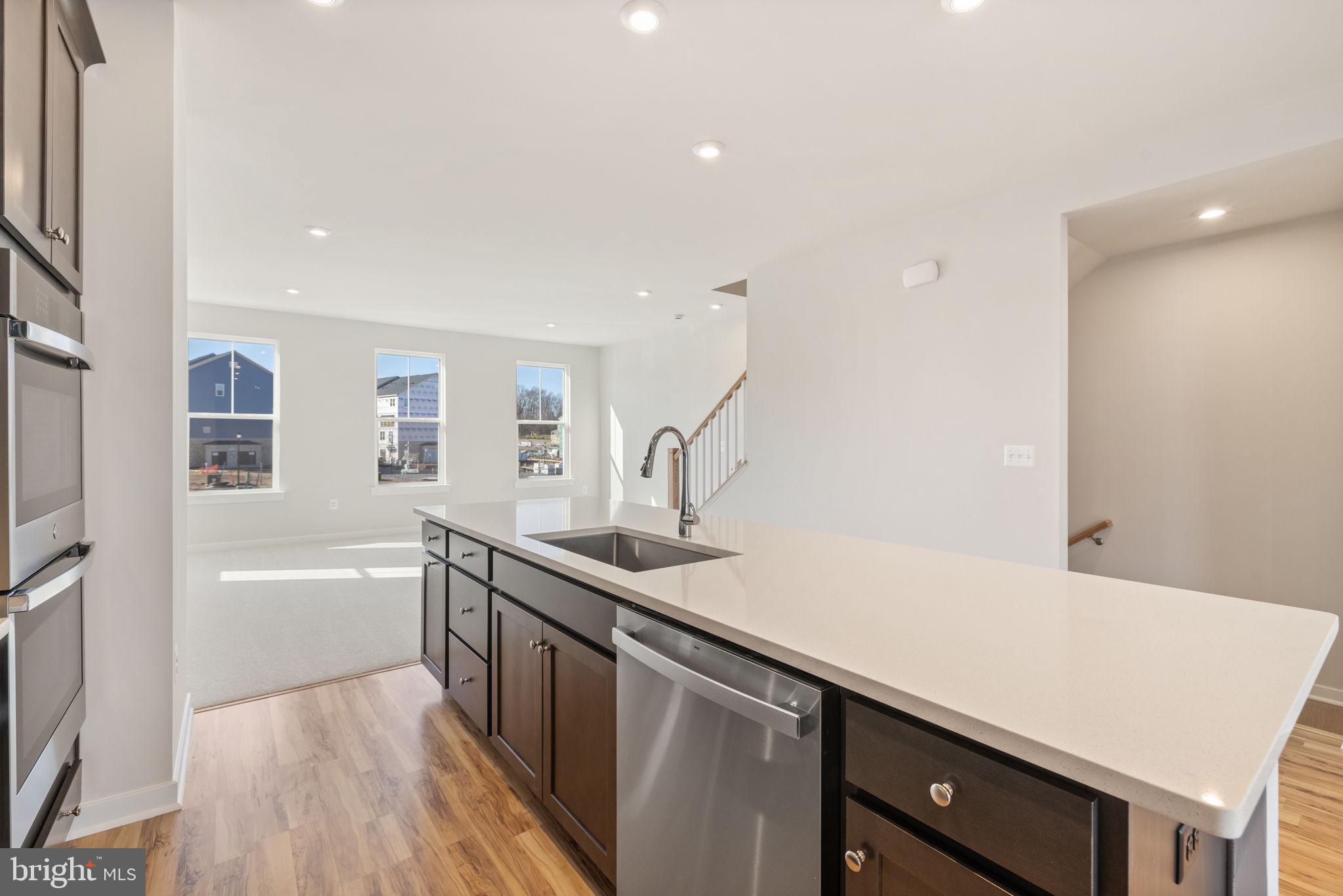 ARCOLA TOWN CENTER - Residential Lease