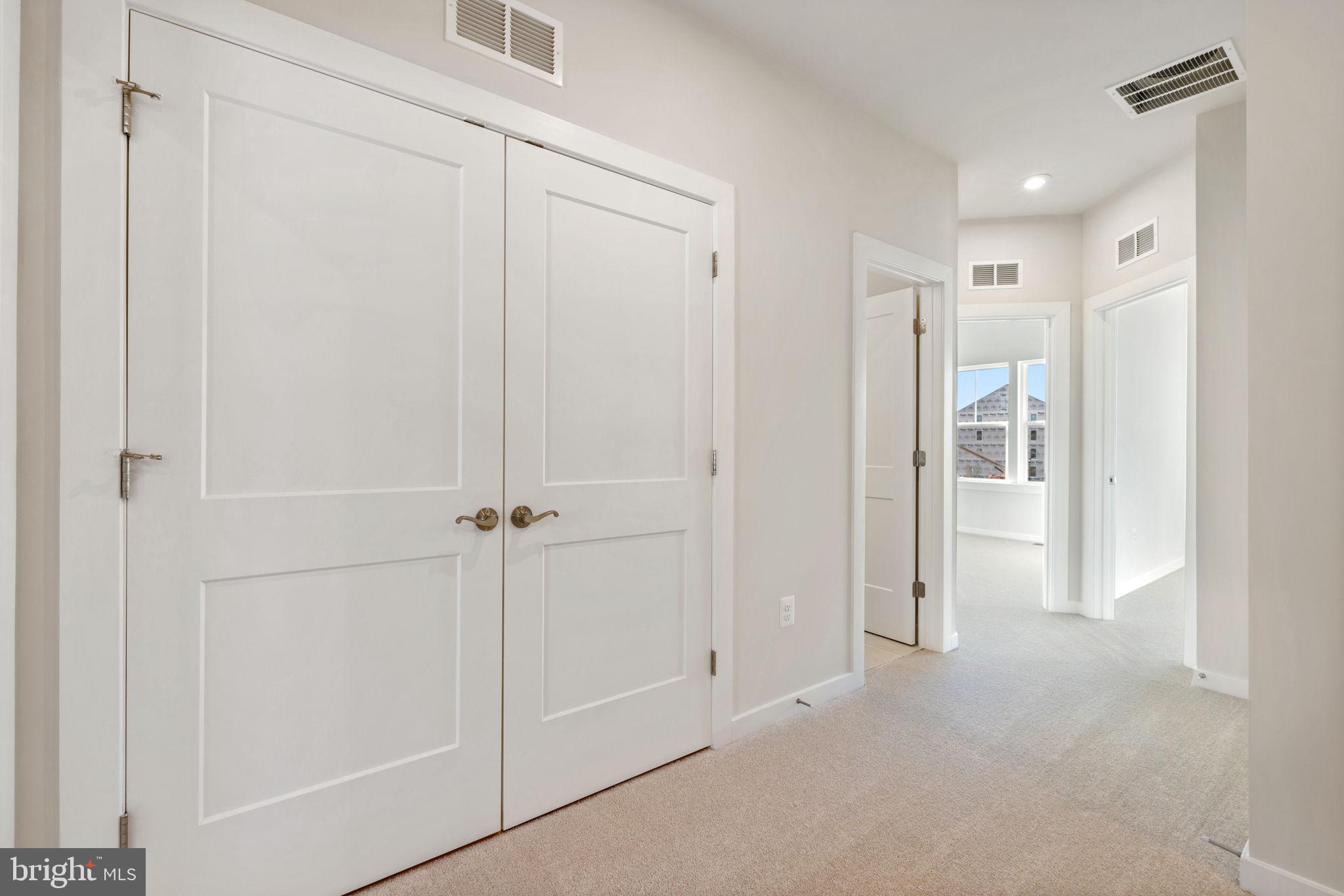 ARCOLA TOWN CENTER - Residential Lease