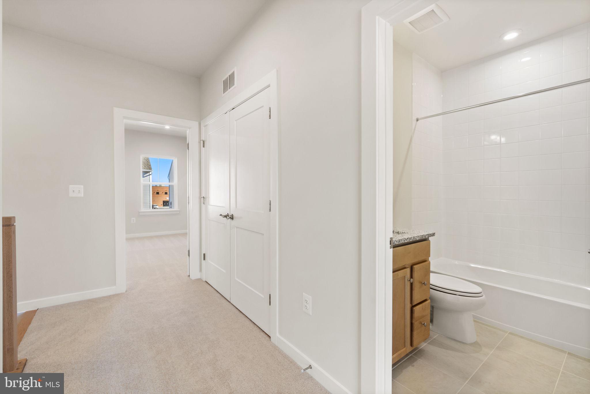 ARCOLA TOWN CENTER - Residential Lease