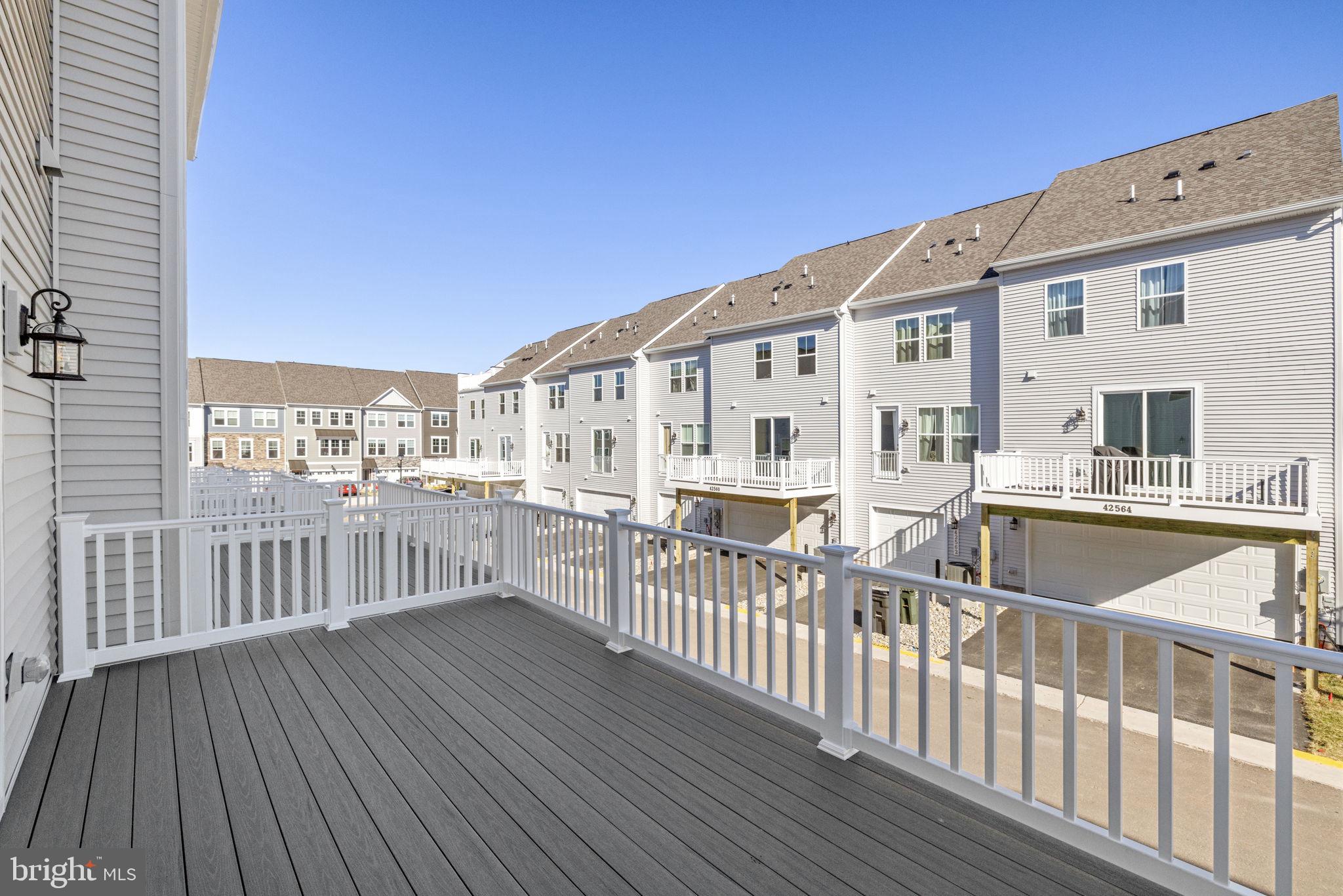 ARCOLA TOWN CENTER - Residential Lease