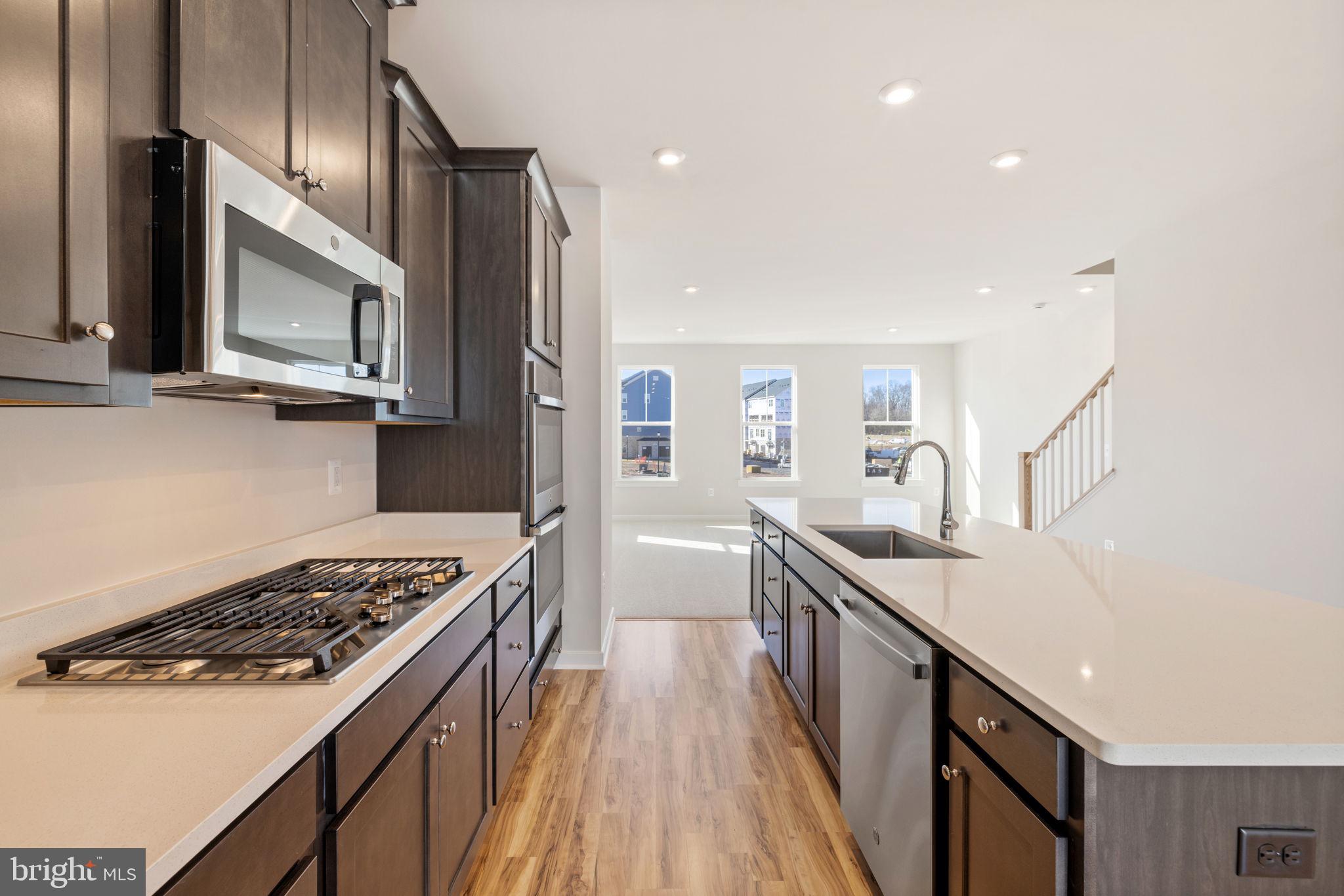 ARCOLA TOWN CENTER - Residential Lease