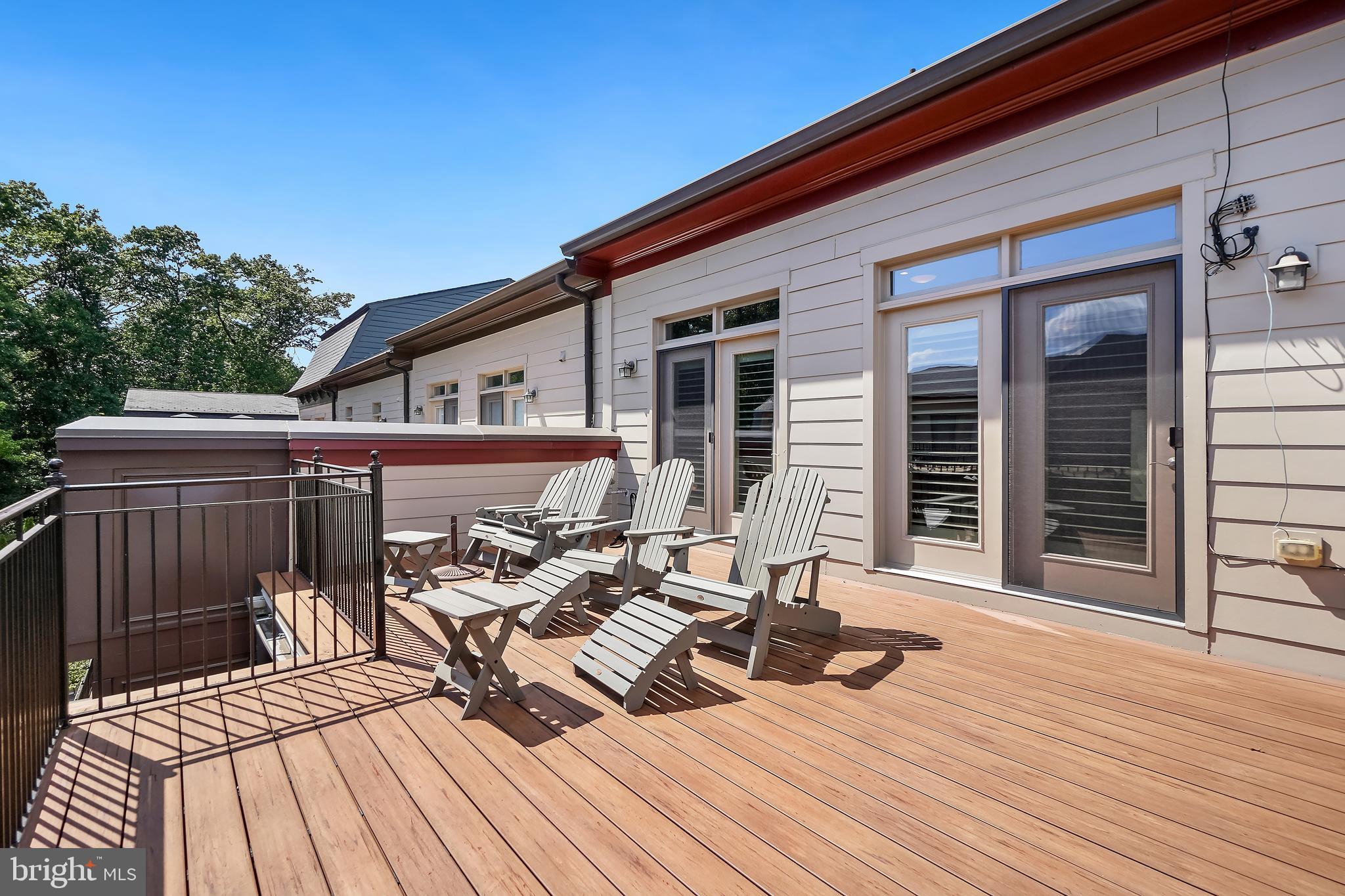 PARK POTOMAC - Residential