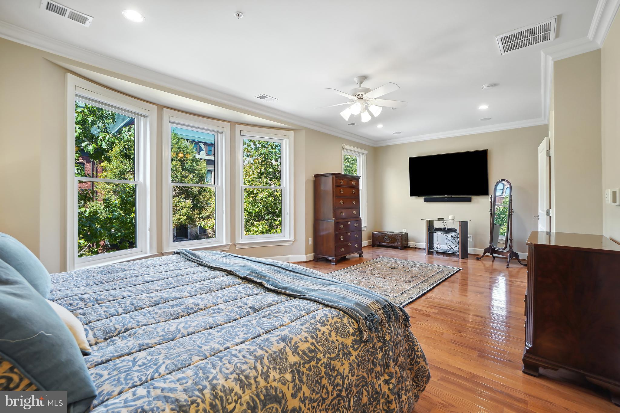 PARK POTOMAC - Residential