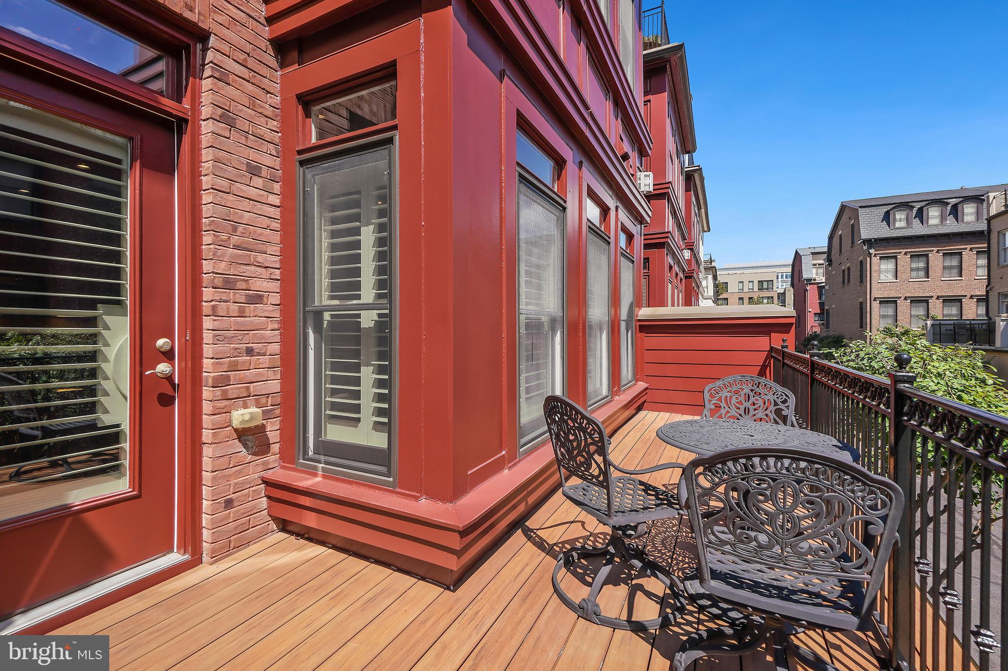 PARK POTOMAC - Residential