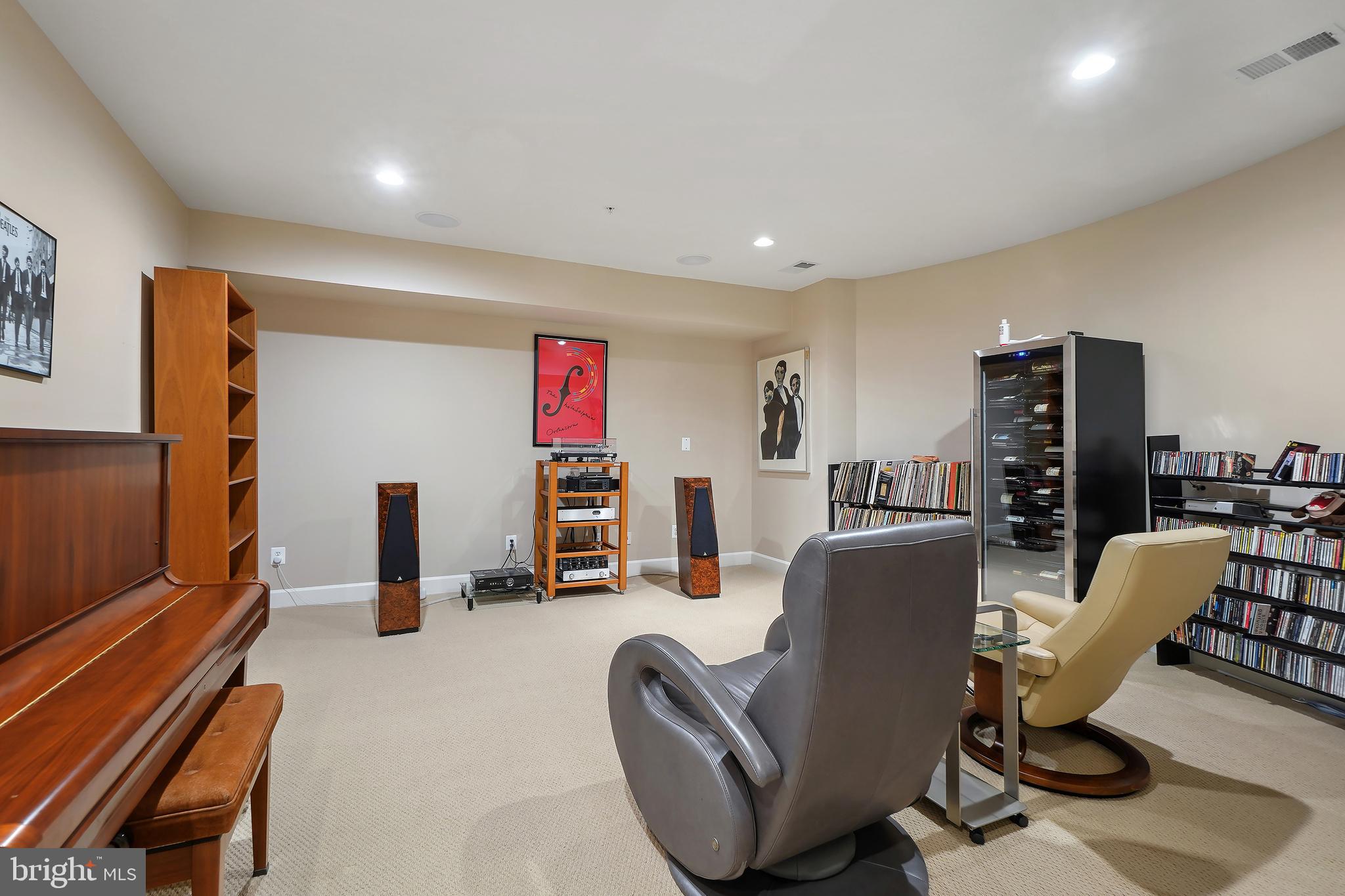 PARK POTOMAC - Residential