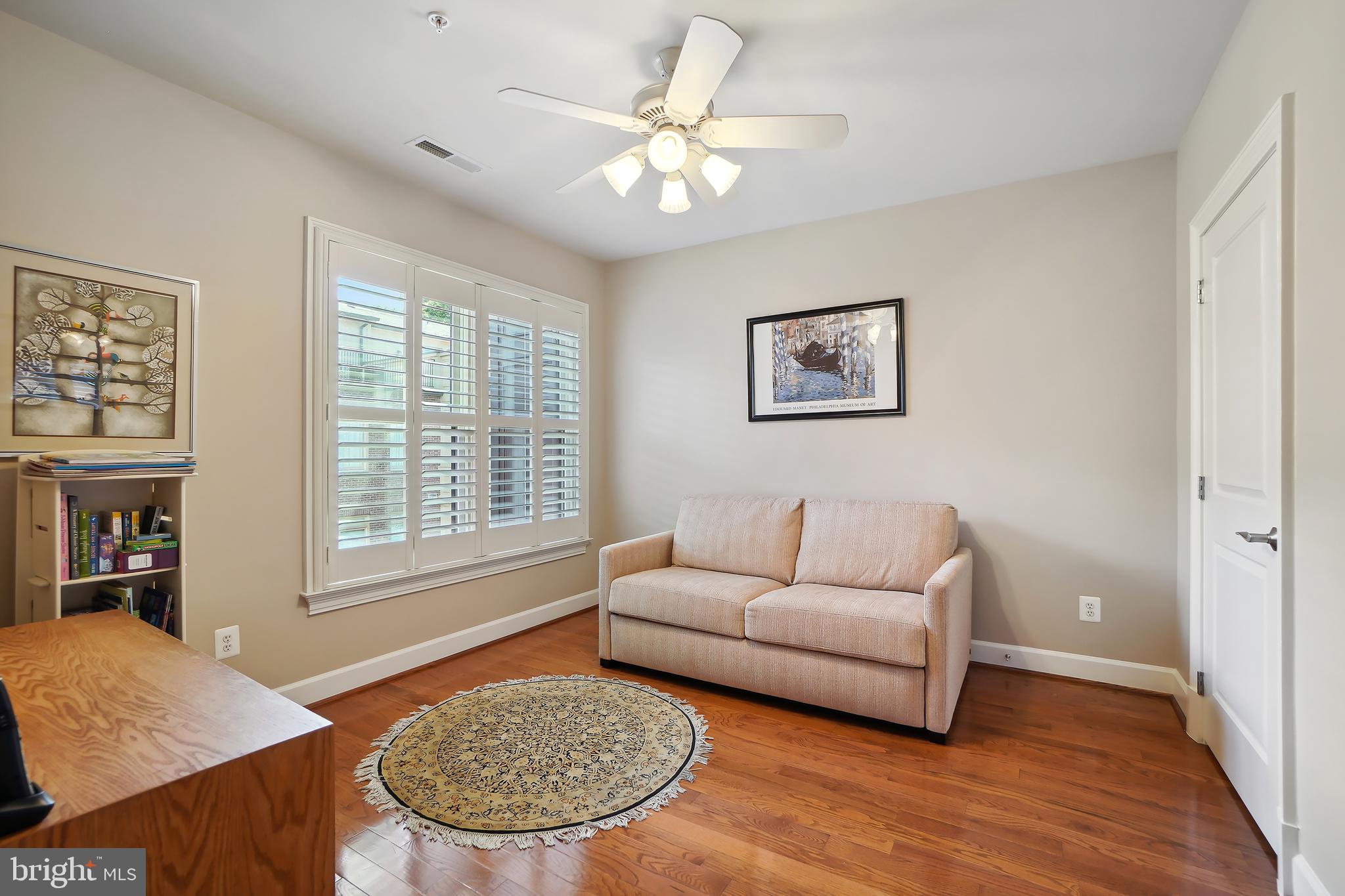 PARK POTOMAC - Residential