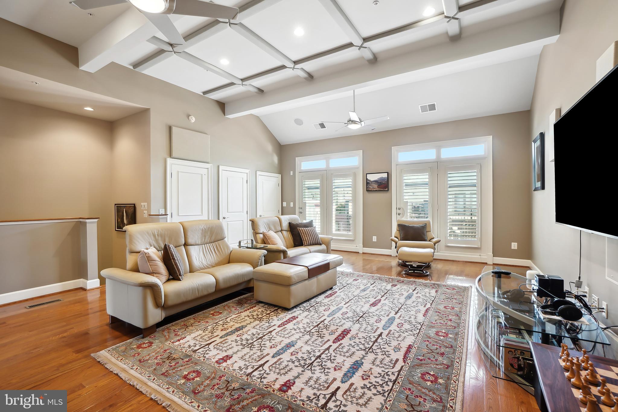 PARK POTOMAC - Residential