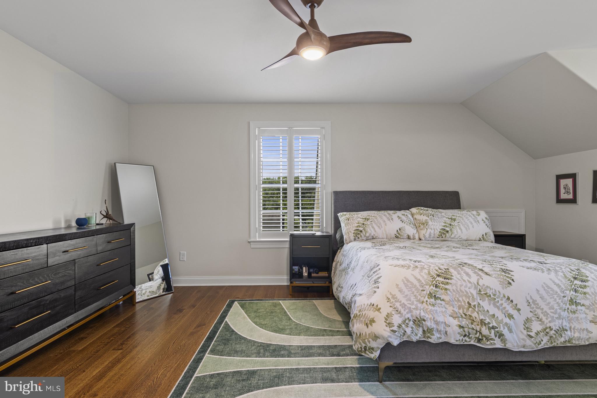 BURROWS RIDGE - Residential