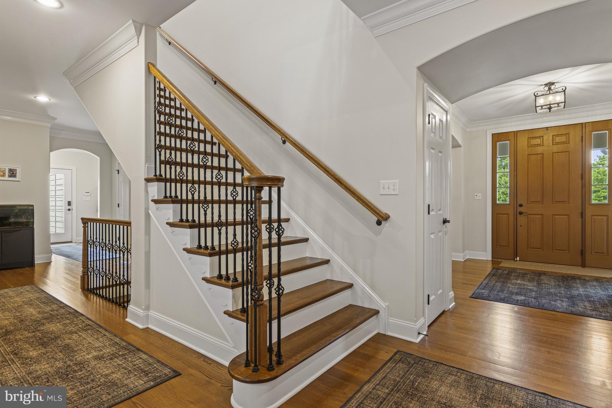 BURROWS RIDGE - Residential