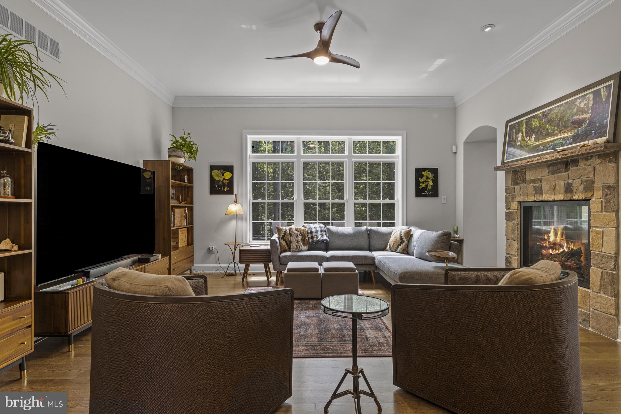 BURROWS RIDGE - Residential