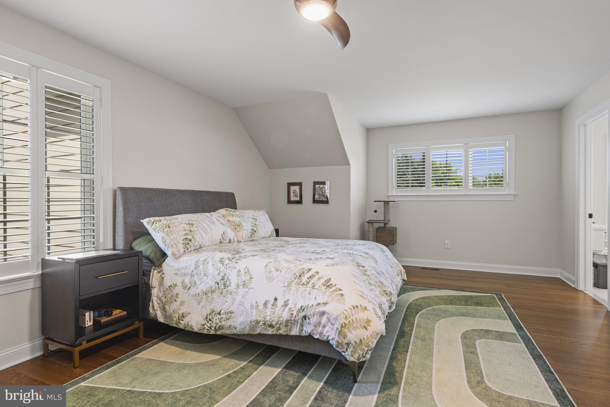 BURROWS RIDGE - Residential