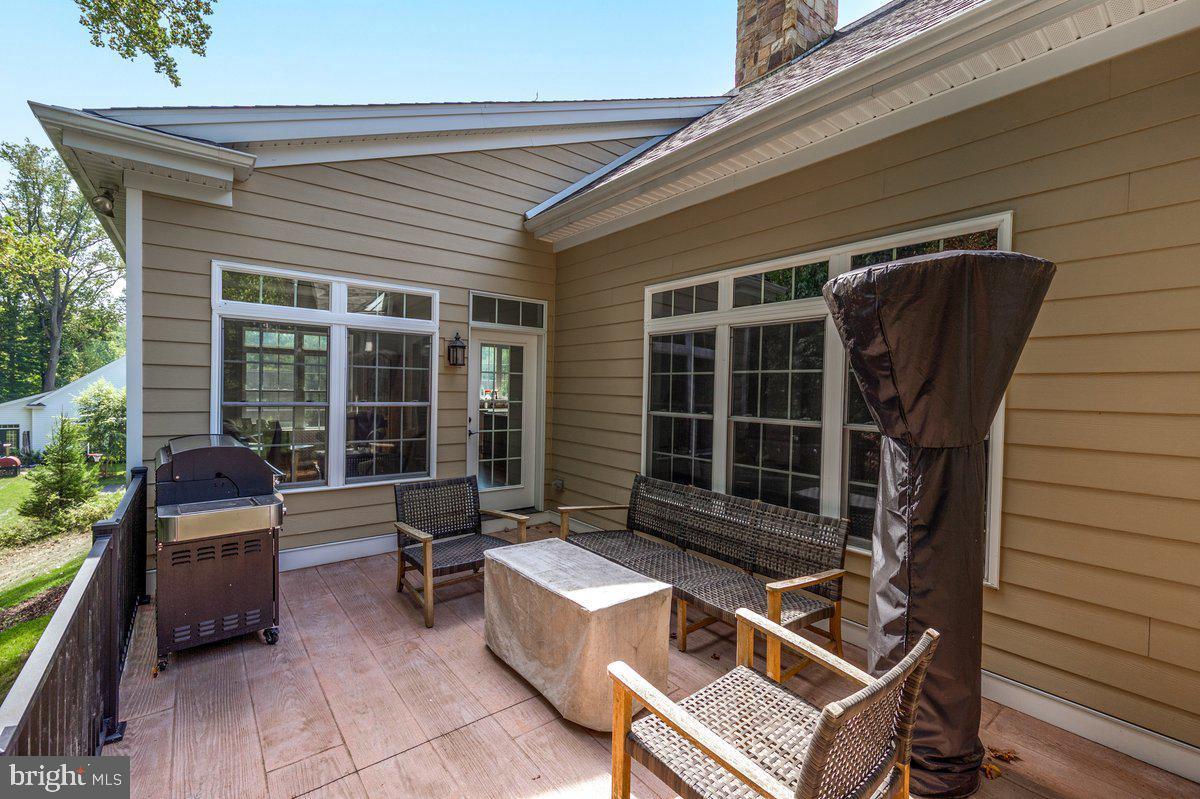 BURROWS RIDGE - Residential