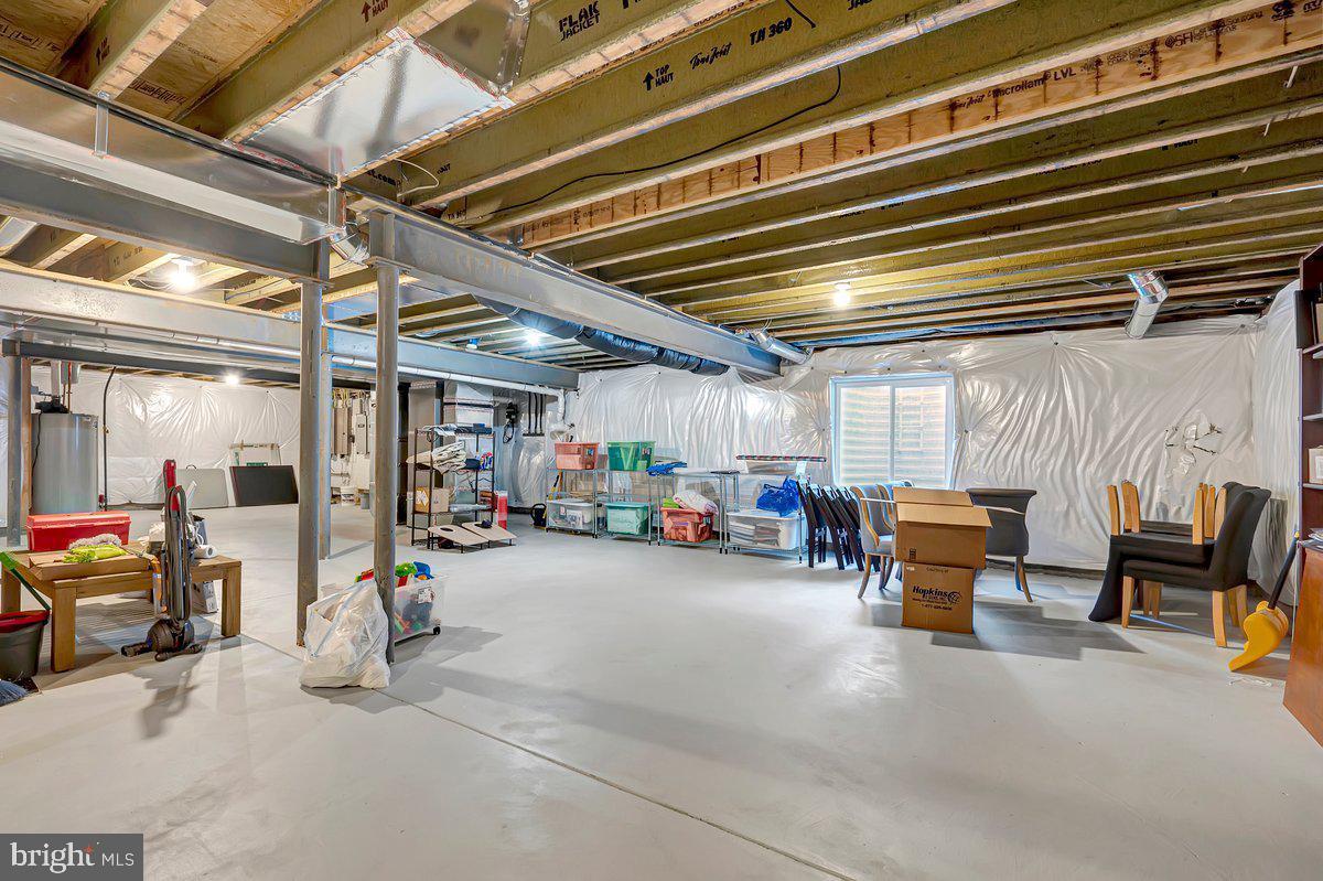 BURROWS RIDGE - Residential