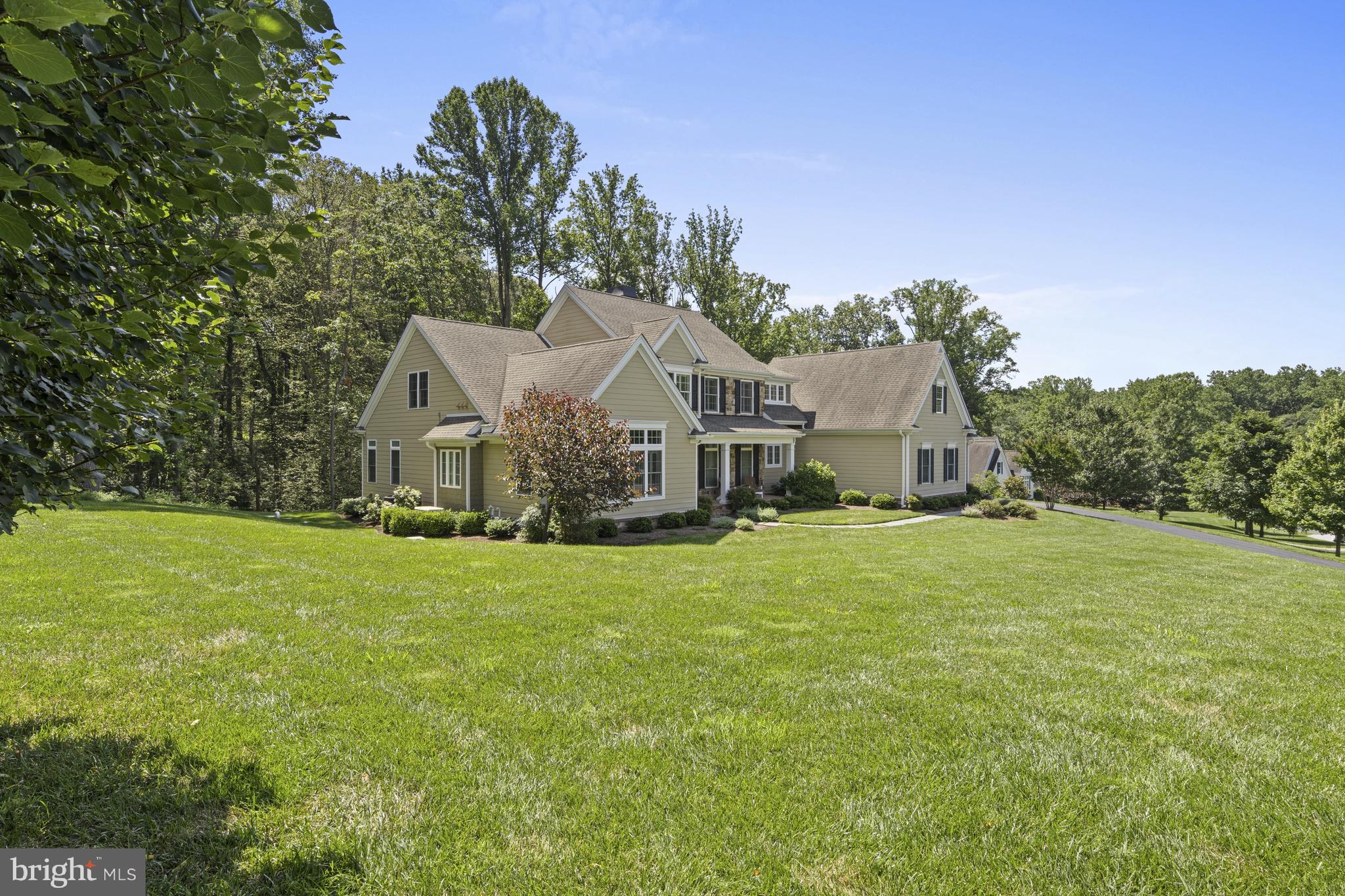 BURROWS RIDGE - Residential