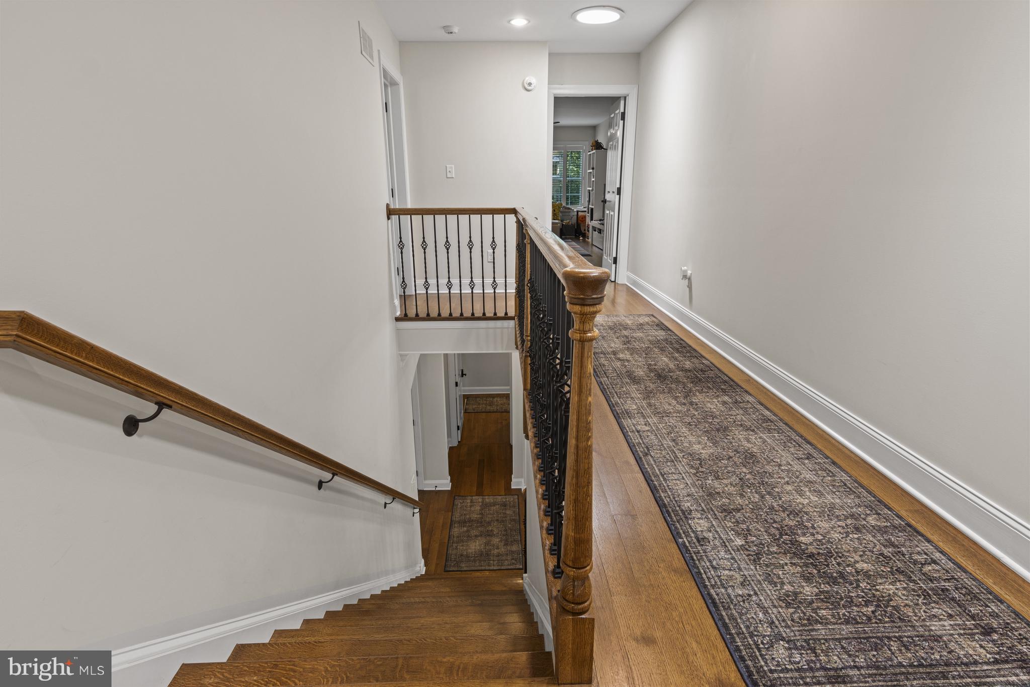 BURROWS RIDGE - Residential