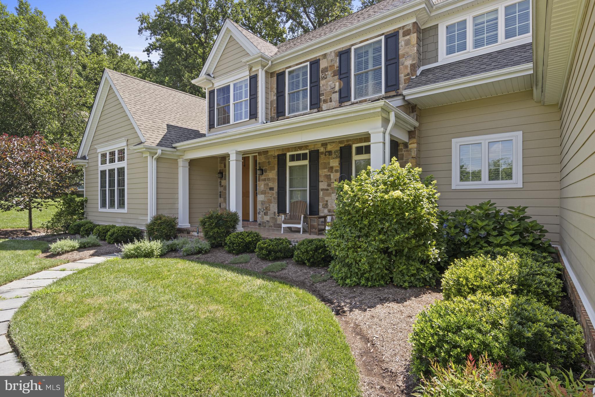 BURROWS RIDGE - Residential