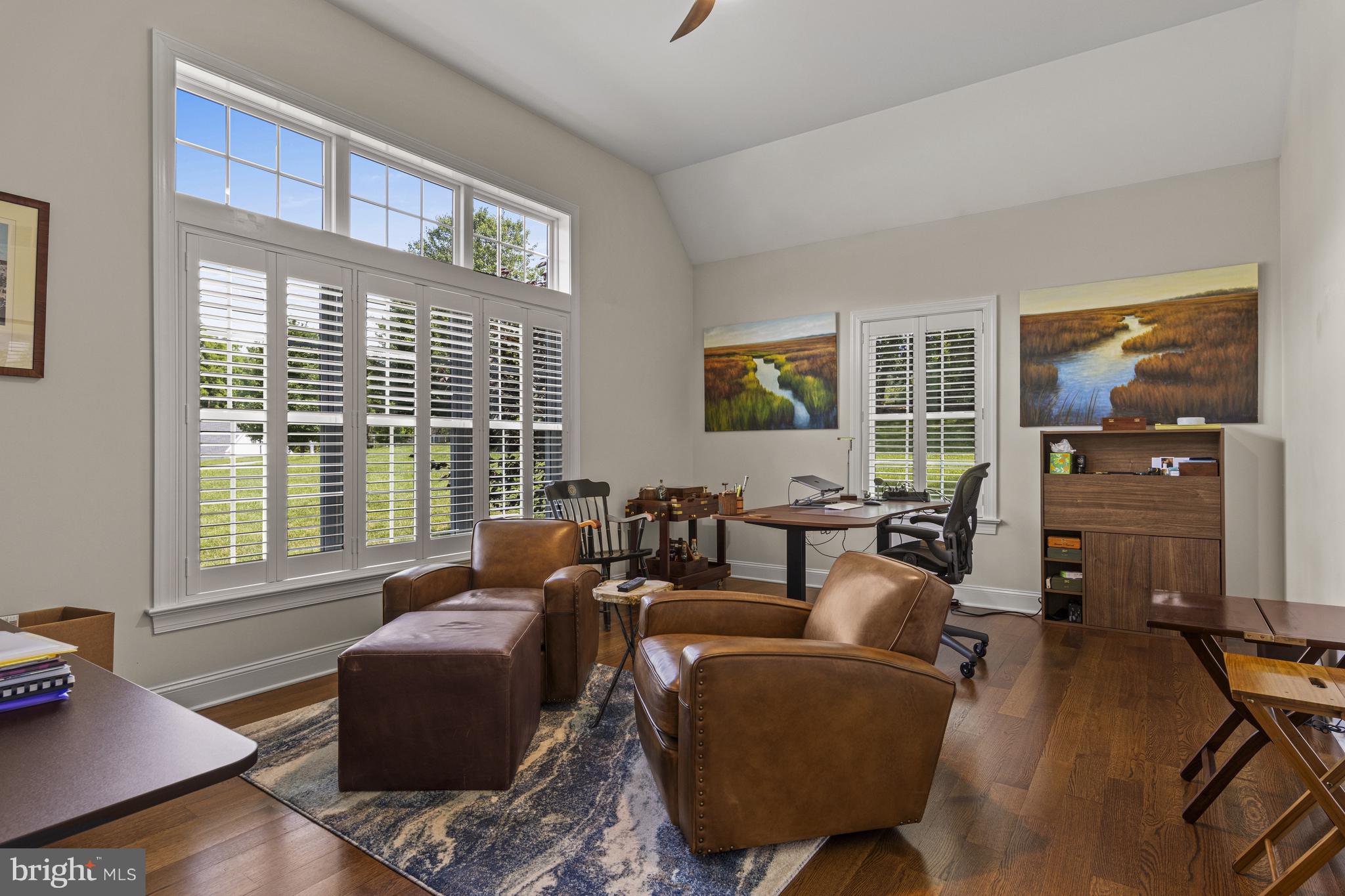 BURROWS RIDGE - Residential