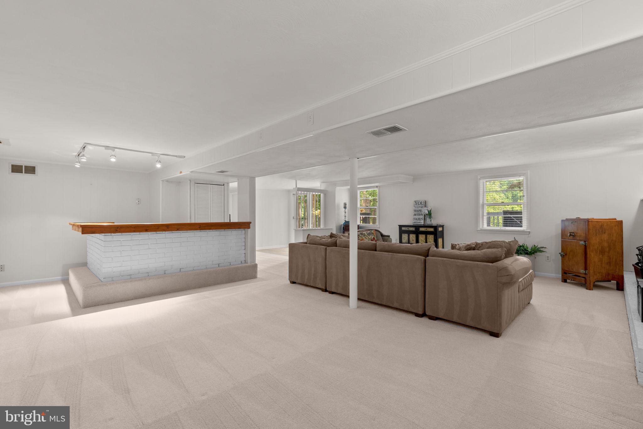 WORTHINGTON - Residential