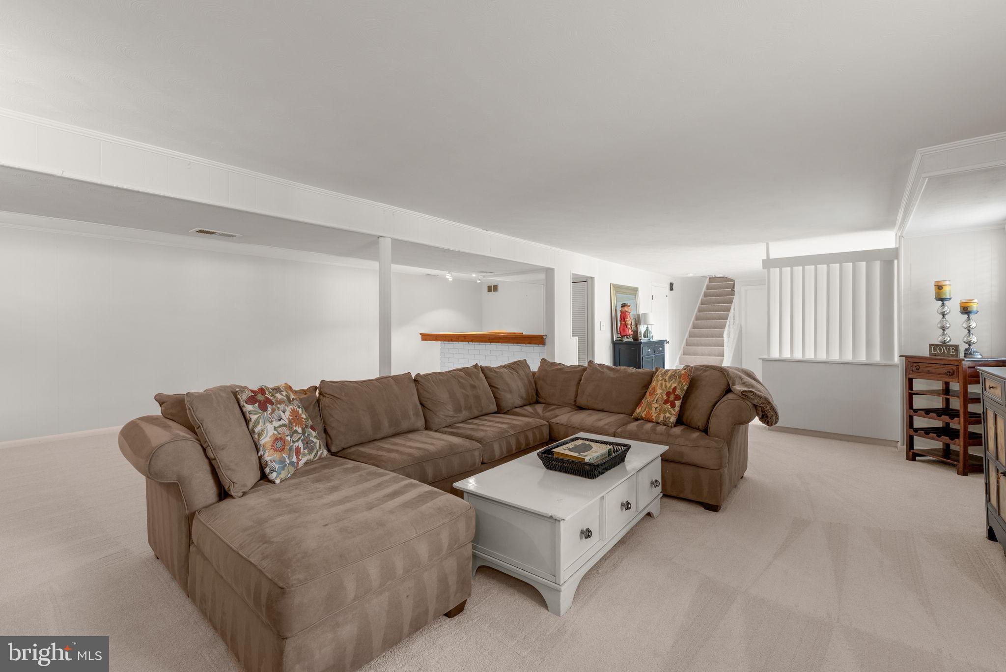 WORTHINGTON - Residential