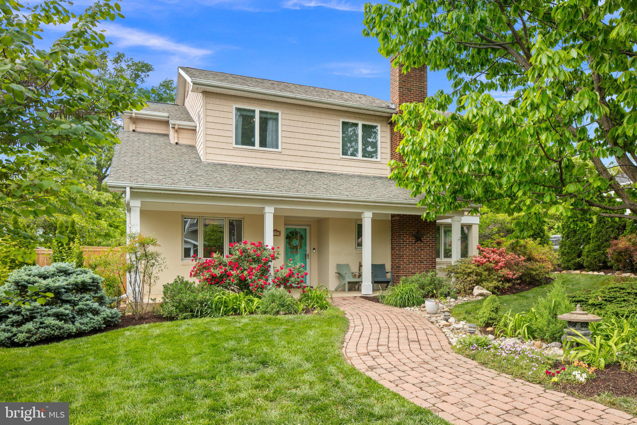 TUCKAHOE VILLAGE - Residential