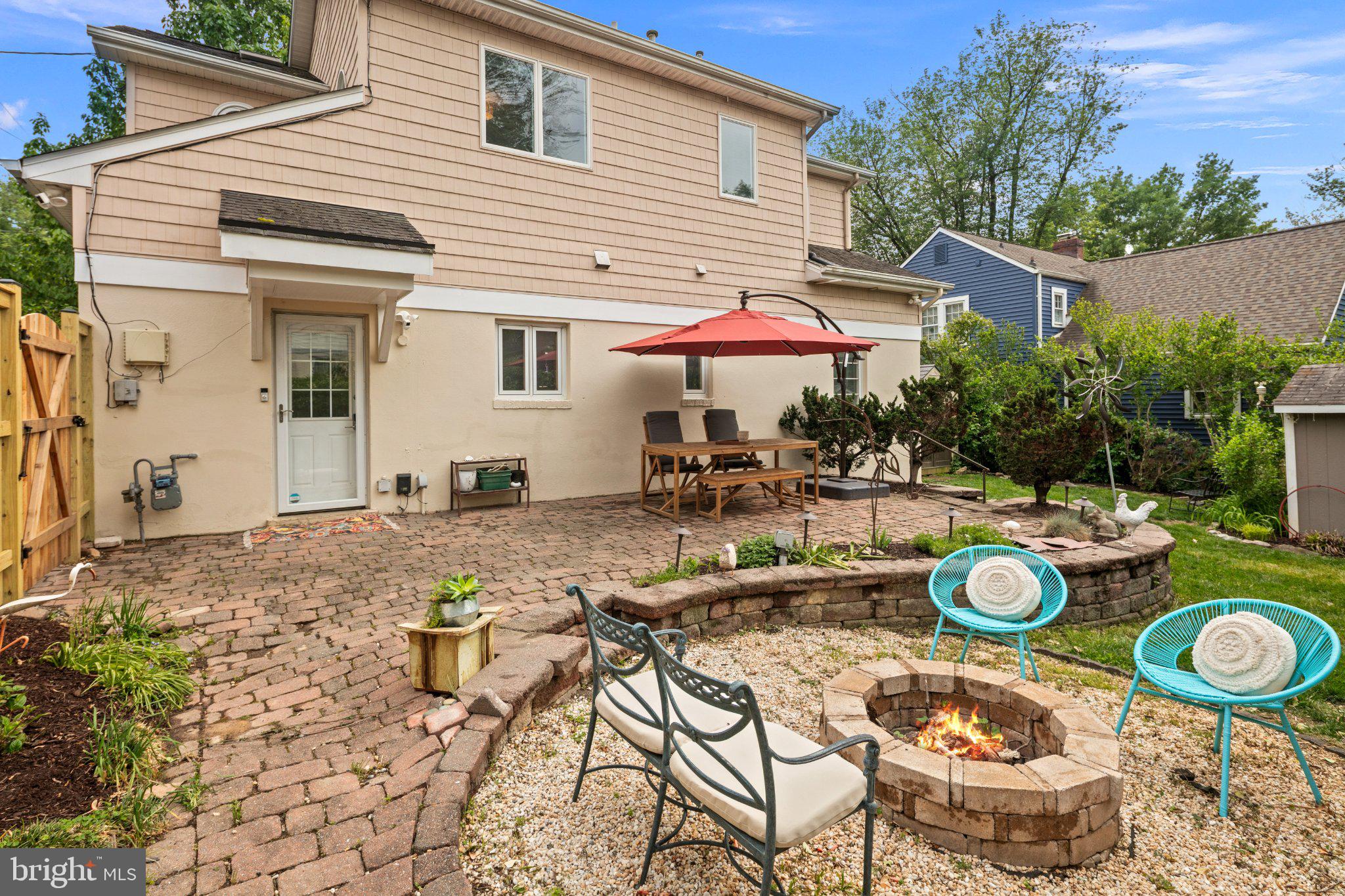 TUCKAHOE VILLAGE - Residential