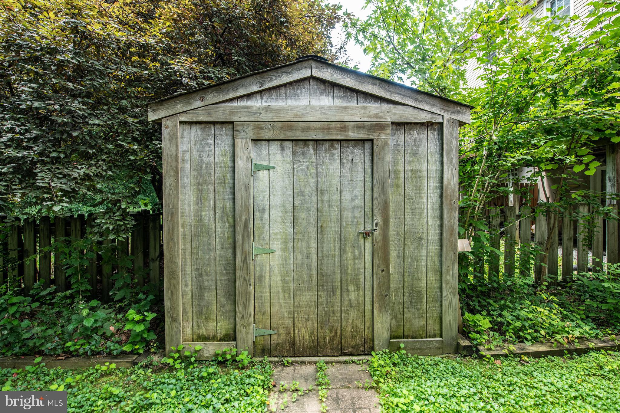 BELMONT SOUTH - Residential Lease