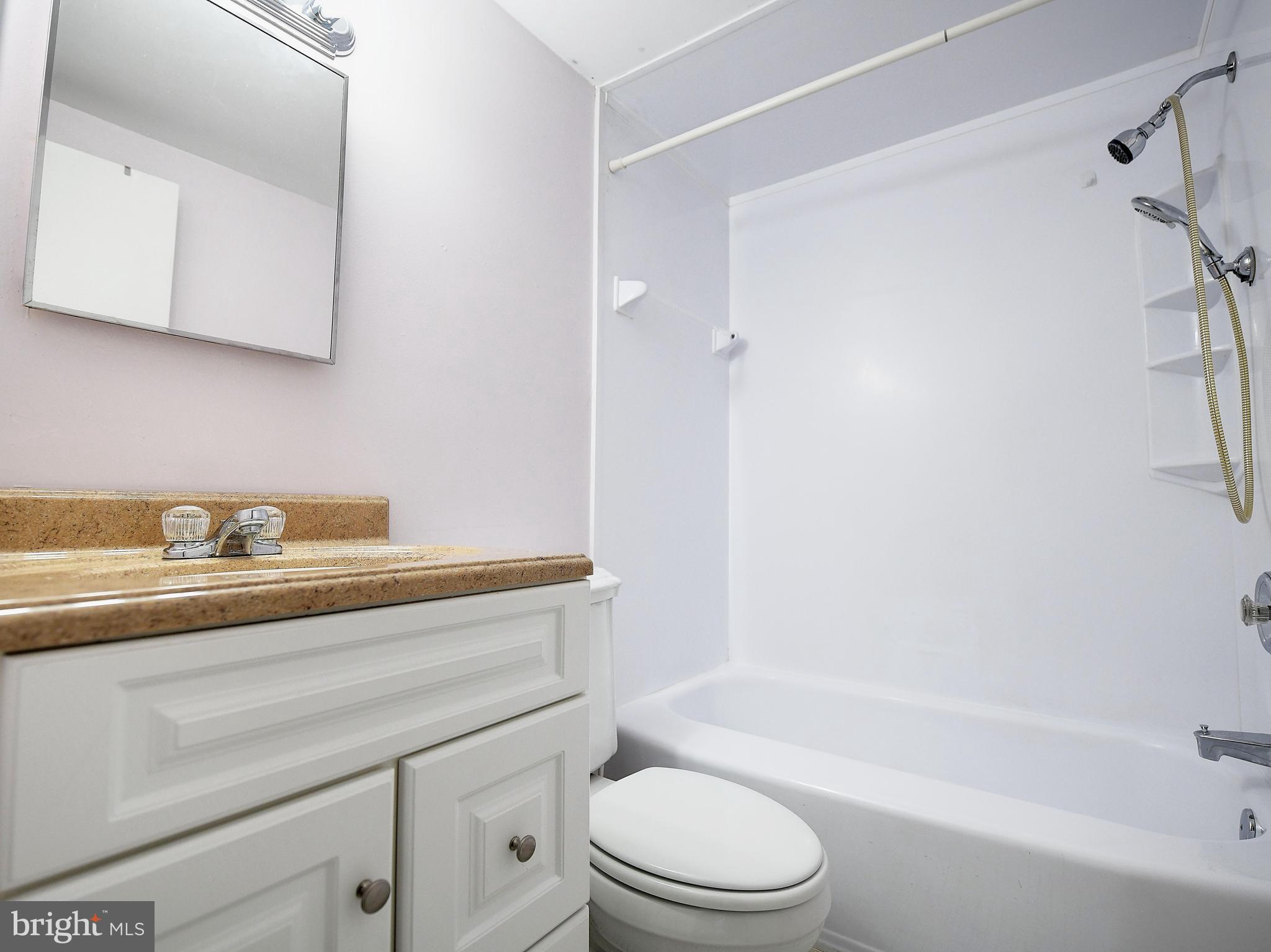 BELMONT SOUTH - Residential Lease