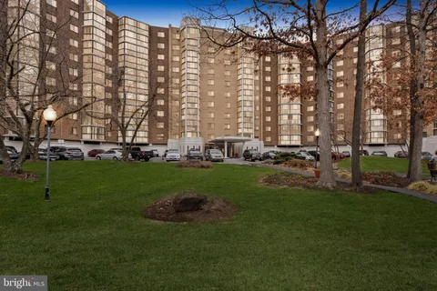 15101 Interlachen Drive Unit 1-126, Silver Spring, MD 20906 - MLS#: MDMC2169994