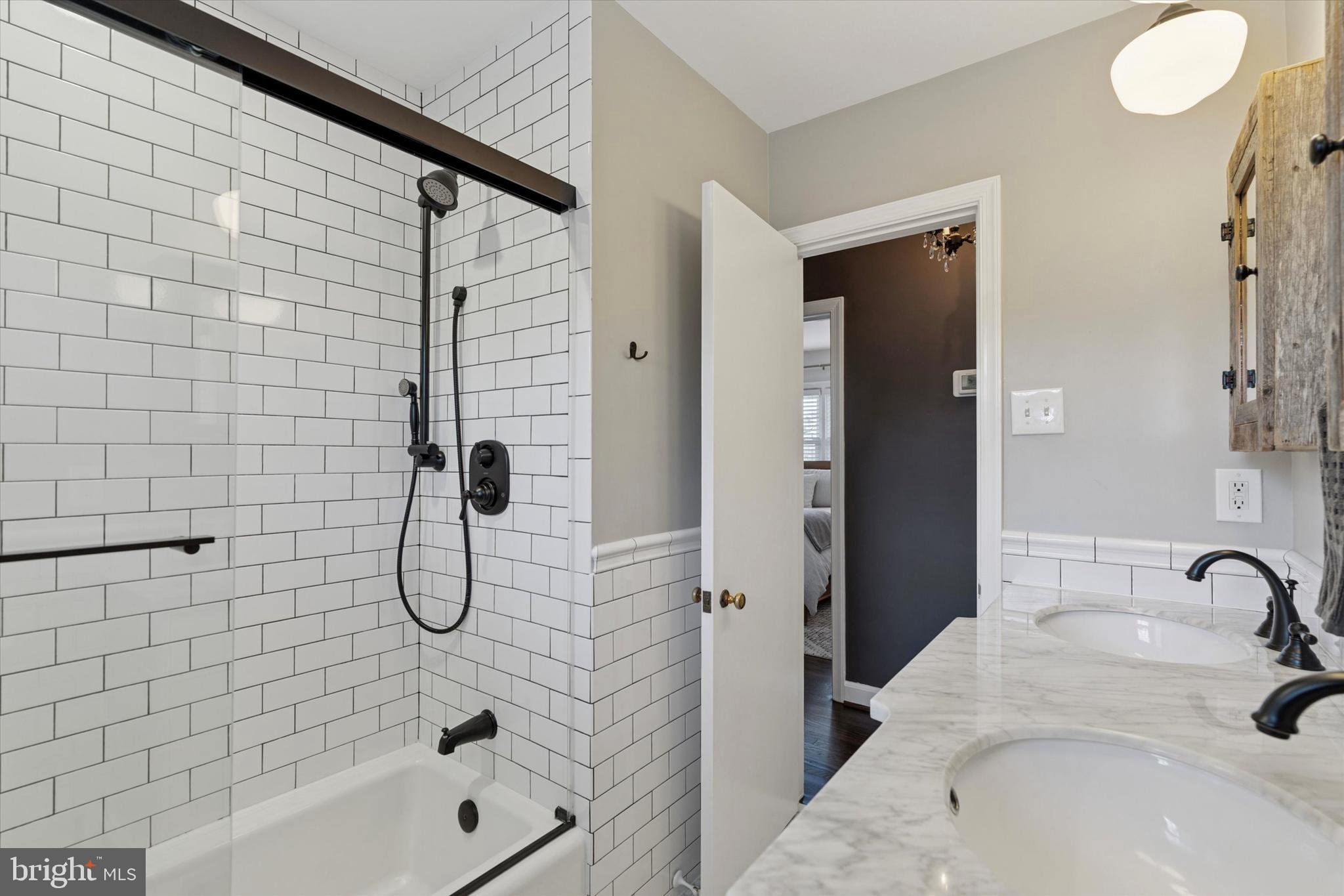 FRAZER VIEW - Residential