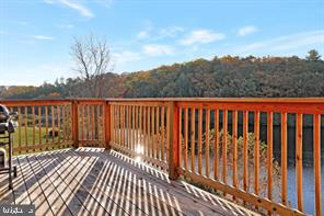 WOODS RESORT - Residential