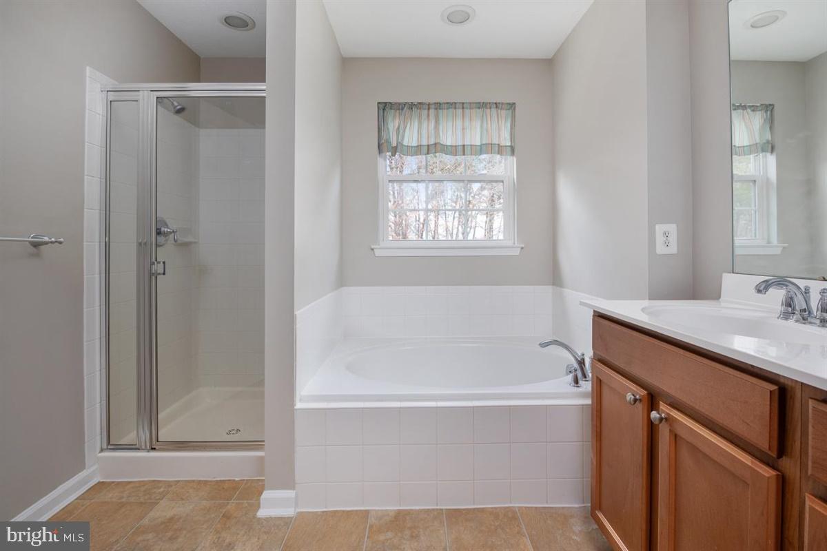 TANYARD SPRINGS - Residential