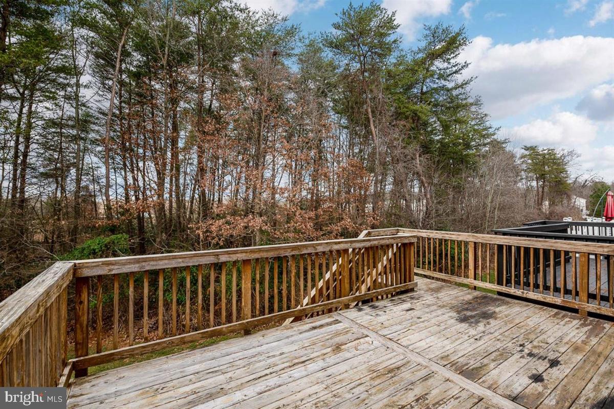 TANYARD SPRINGS - Residential