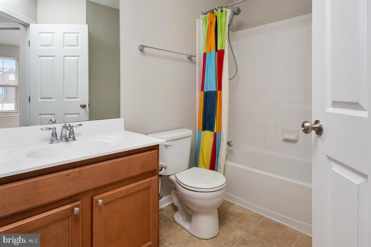 TANYARD SPRINGS - Residential